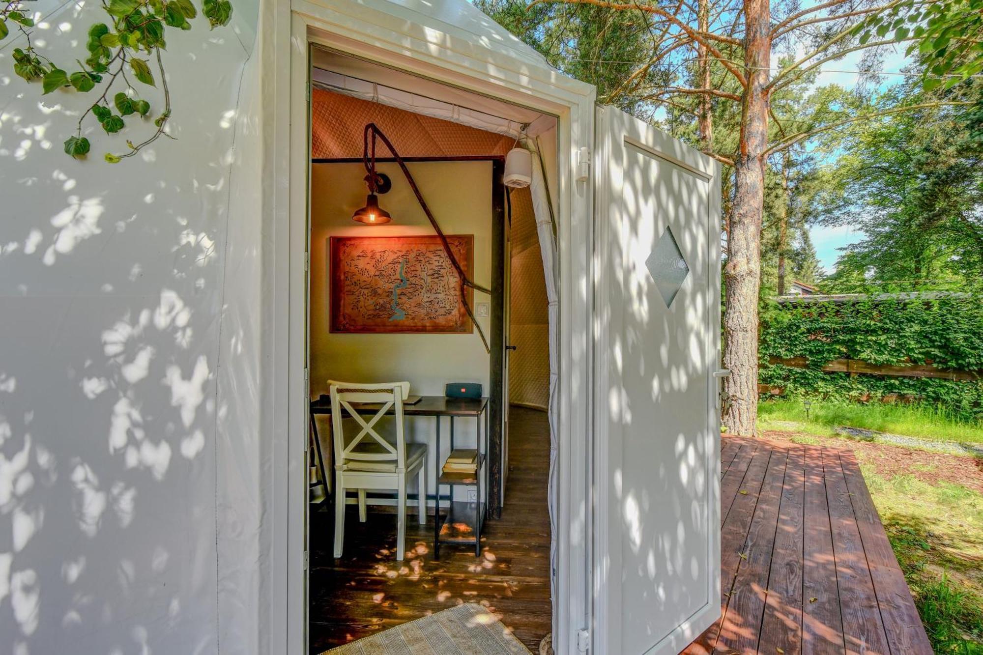 Tiche Misto Glamping Hotel Slapy  Exterior photo
